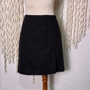 Eddie Bauer Charcoal Gray Wool Mini Wrap Skirt Size 8